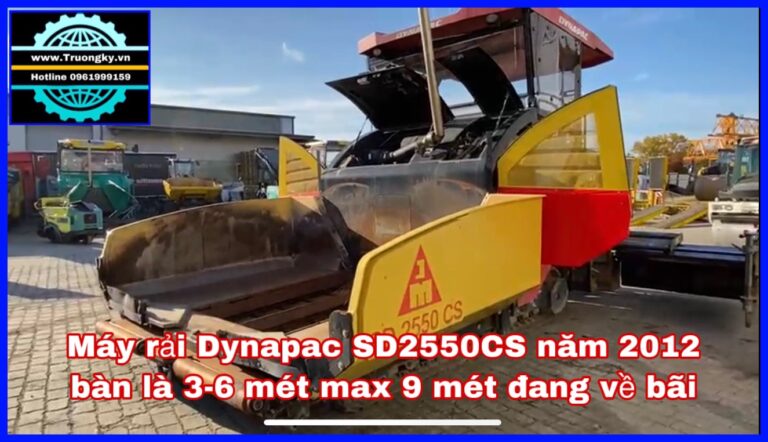Máy rải Dynapac SD2550CS đang về bãi