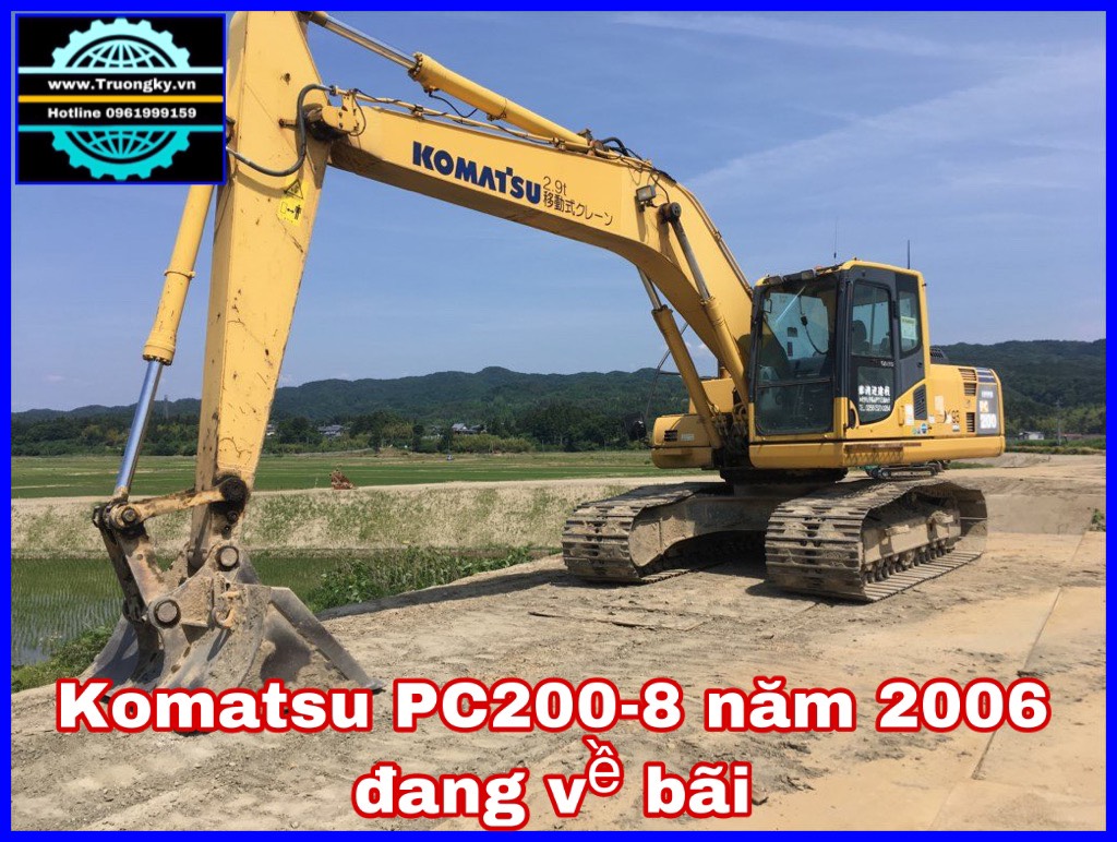 Máy xúc Komatsu PC200-8 đã về bãi